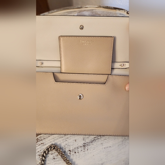 Like New Kate Spade Flap Crossbody - Picture 4 of 10